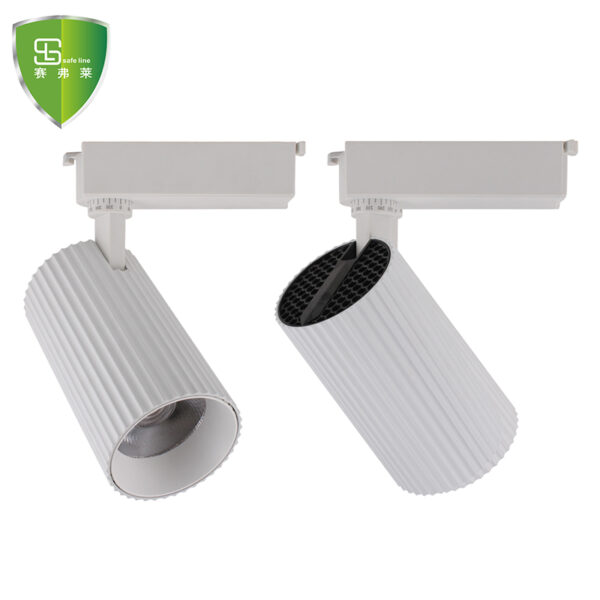 Rotatable Magnetic Track Fixture - Flexible Lighting Solutions - Image 6