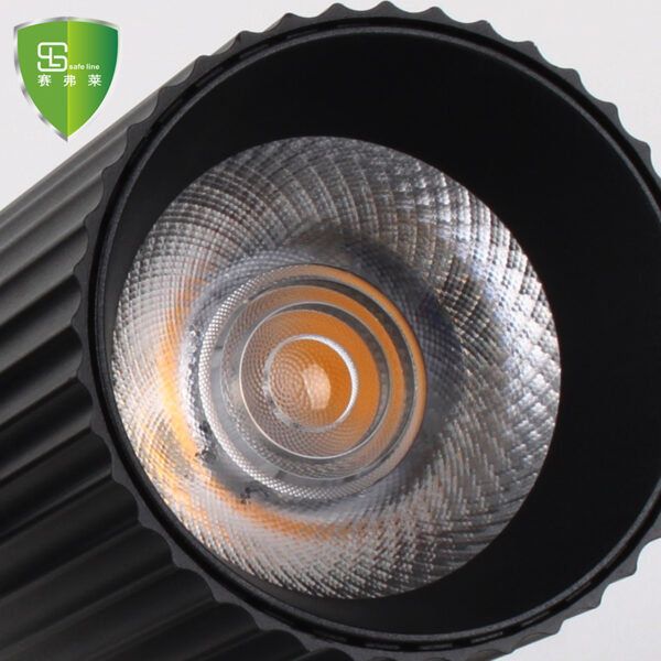 Adjustable Magnetic Spotlight - Perfect for Home and Commercial Use - Image 2