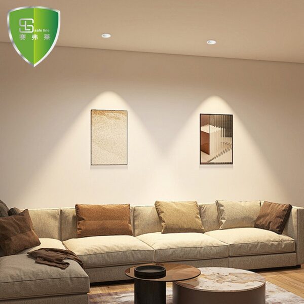 Modern Spot Light Fixture – Sleek Design for Interiors - Image 2
