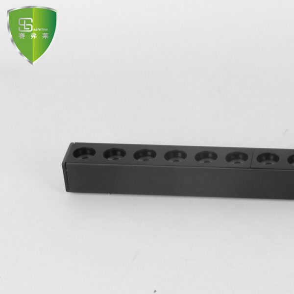 Energy-Efficient Magnetic Liner Tack Lights – Long-Lasting Performance - Image 4