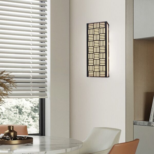 Outdoor LED Wall Light – Weatherproof and Durable - Image 2