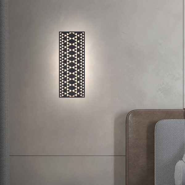 Battery-Powered LED Wall Light – Flexible Placement Options - Image 5